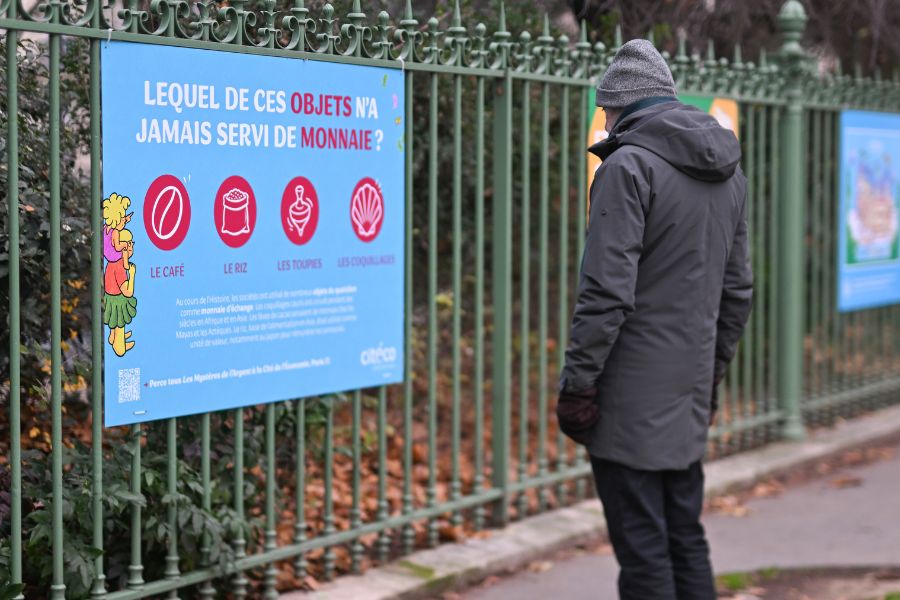 Les Mystères de l’Argent… au Square des Batignolles !