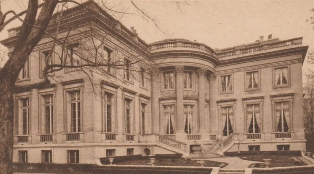 Promenade guidée Hôtels particuliers et immeubles haussmanniens autour du Parc Monceau