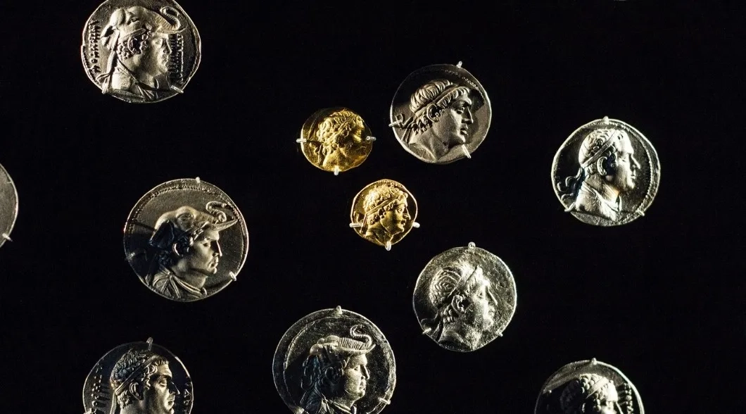Monnaie, pouvoir et crises : une histoire de France