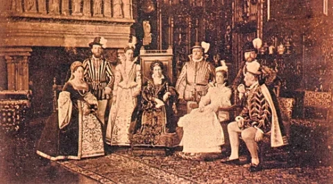 Famille Gaillard en costume renaissance Famille Gaillard en costume renaissance