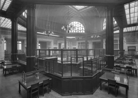 Grand lobby Grand lobby