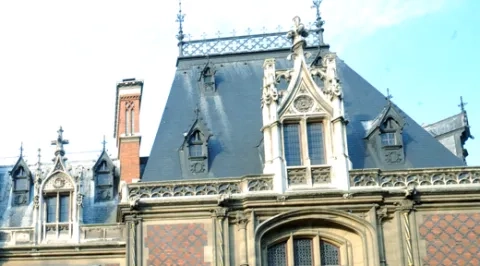 Hôtel Gaillard Neo-Gothic window Hôtel Gaillard Neo-Gothic window