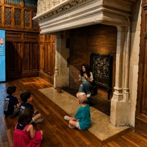 Visite contée : Jeanne et la quête du remède magique - Cité de l’économie